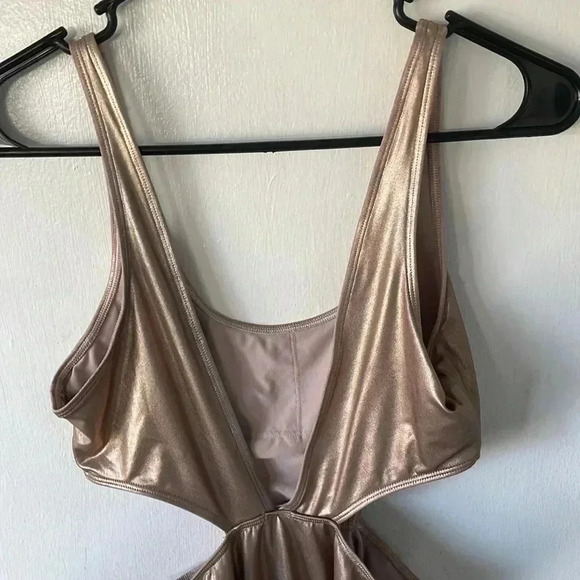 Aerie boho metalic cut out swim suit - Picture 7 of 8